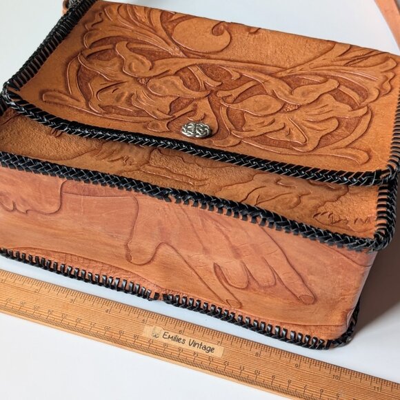 Vintage Hand Tooled Leather Purse Crossbody Shoulder Bag W/ Lily Flower & Fairy - Picture 10 of 14
